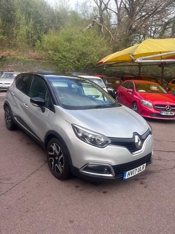 Używany Renault Captur Dynamique 90 KM (66 kW) 2017 Czarny SUV