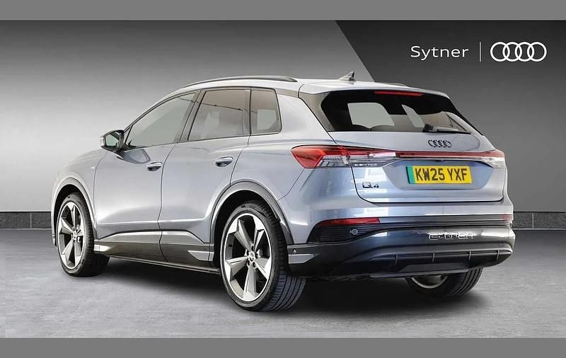 Used Audi Q4 e-tron Black Edition 206 kW (281 HP) 2025 Blue SUV