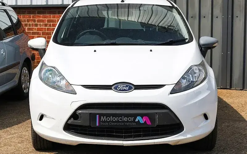 Used Ford Fiesta 60 HP (44 kW) 2012 Hatchback