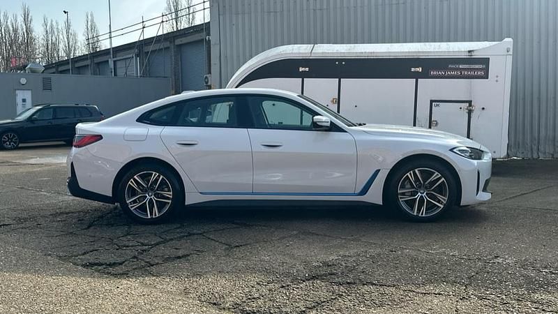 Used BMW i4 Sport Line 207 kW (282 HP) 2023 White Sedan