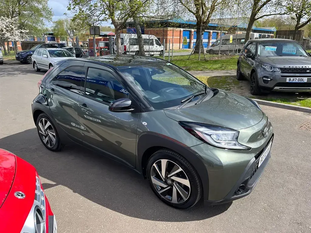 Used Toyota Aygo 2022 Green Hatchback