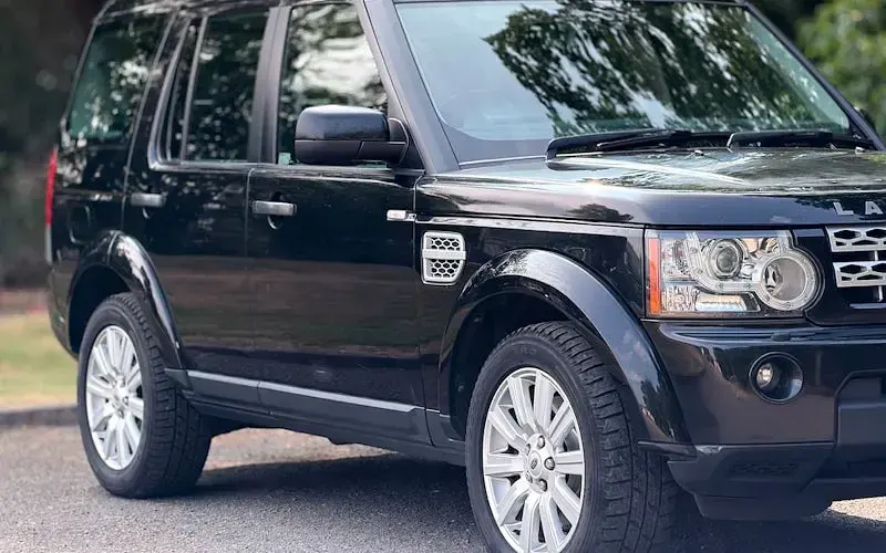 Used Land Rover Discovery HSE 256 HP (188 kW) 2012 Black SUV