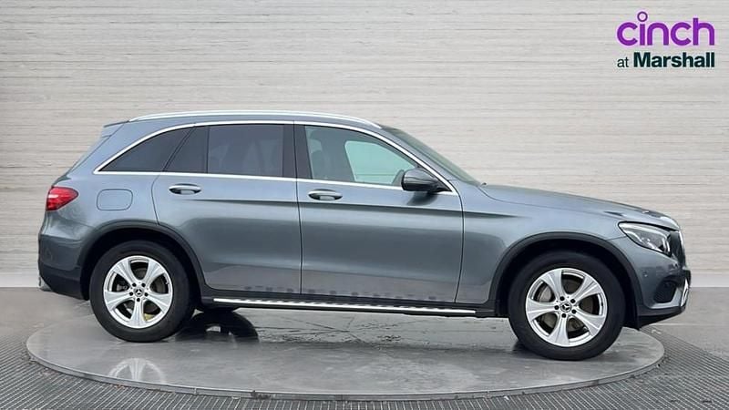 Used Mercedes GLC250 Premium 204 HP (150 kW) 2018 Grey Estate