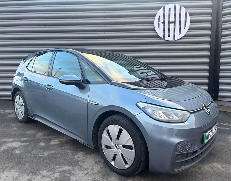 Used VW ID.3 Pro 106 kW (145 HP) 2022 Blue Hatchback