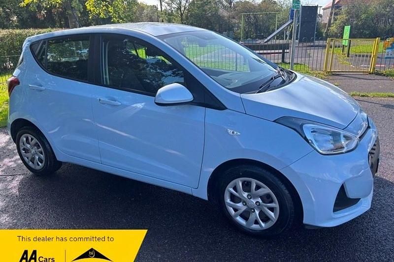 Used Hyundai i10 SE 87 HP (63 kW) 2019 Grey Hatchback