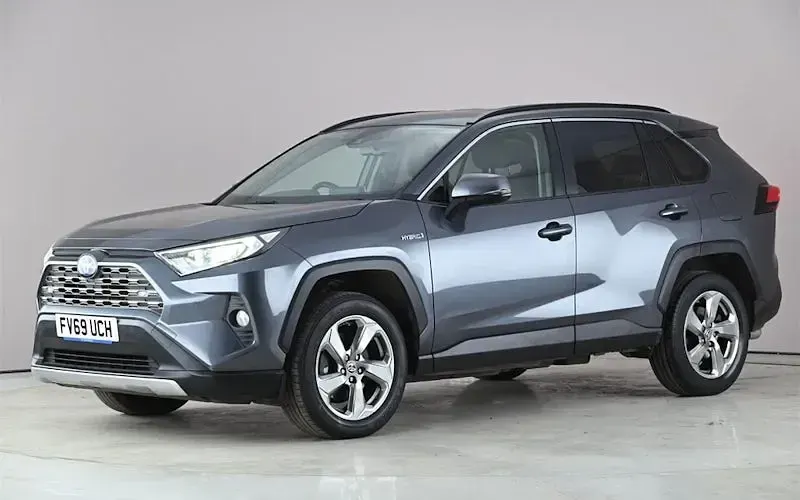 Used Toyota RAV4 Design 218 HP (160 kW) 2025 SUV