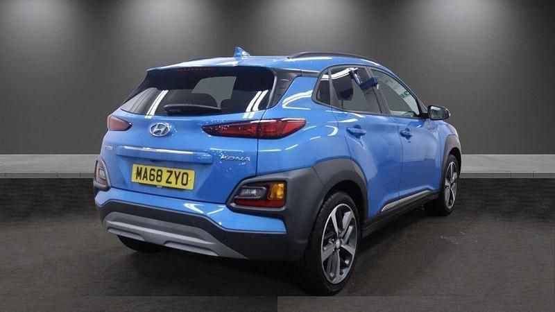 Second-hand Hyundai Kona Premium SE 120 CP (88 kW) 2018 Albastru SUV