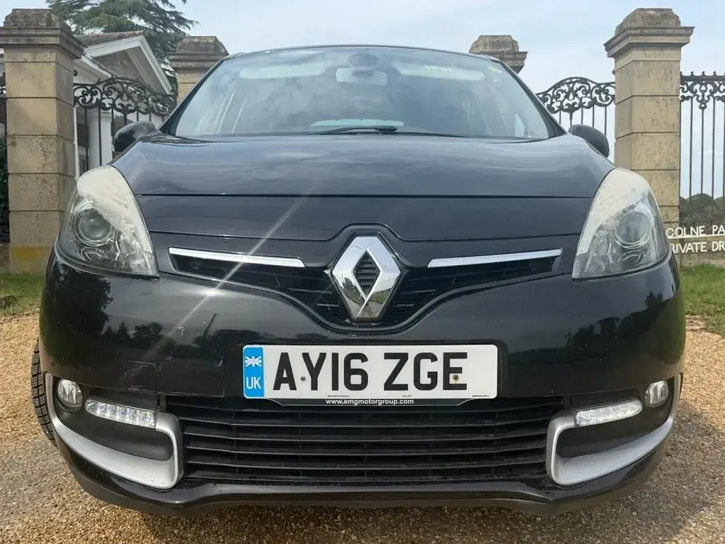 Used Renault Scénic III LIMITED 110 HP (80 kW) 2016 Black MPV