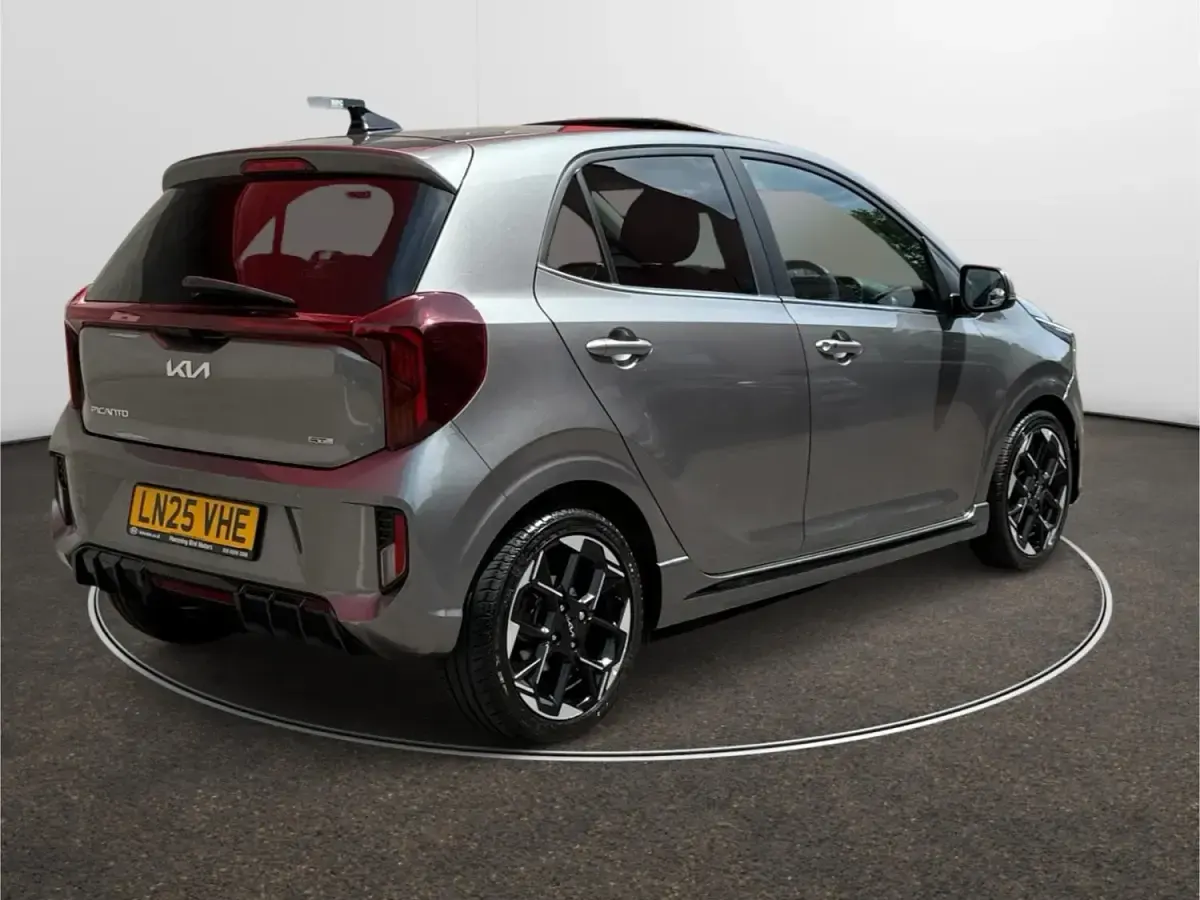 Begagnad Kia Picanto GT-Line S 2025 Grå Halvkombi
