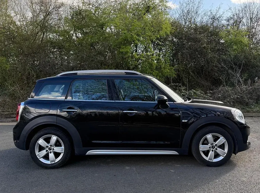 Usado Mini Cooper D Countryman 2018 Negro SUV