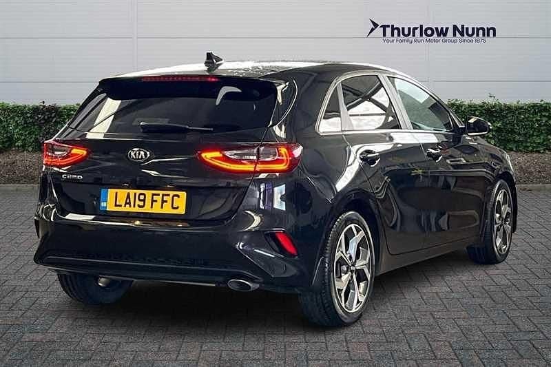 Used Kia Ceed First Edition 138 HP (101 kW) 2019 Black Hatchback