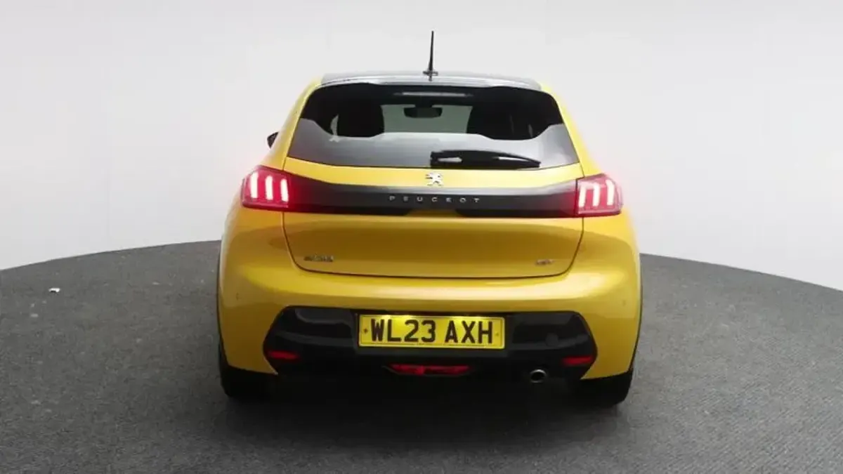 Gebraucht Peugeot 208 GTi 100 PS (73 kW) 2023 Gelb Kleinwagen