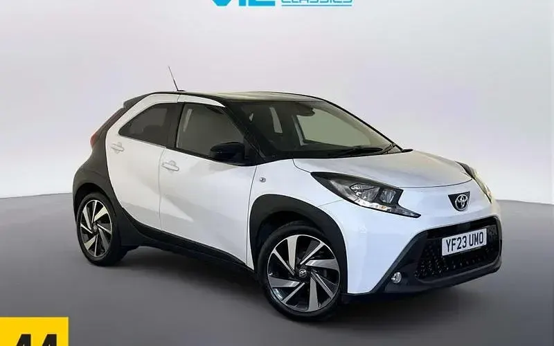 Used Toyota Aygo X 72 HP (52 kW) 2025 SUV