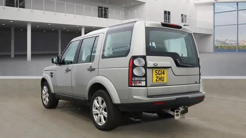 Used Land Rover Discovery 4 S 2014 Gold SUV