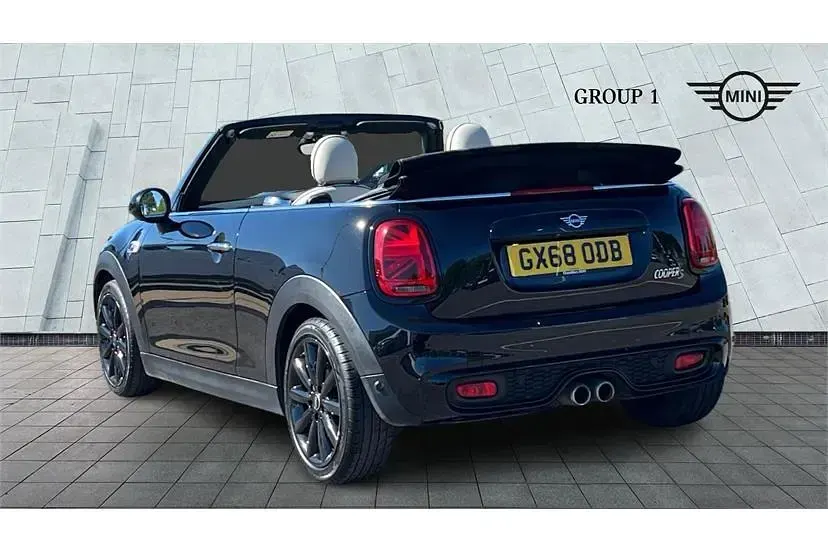 Używany Mini Cooper S Cabriolet 192 KM (141 kW) 2018 Czarny Kabriolet