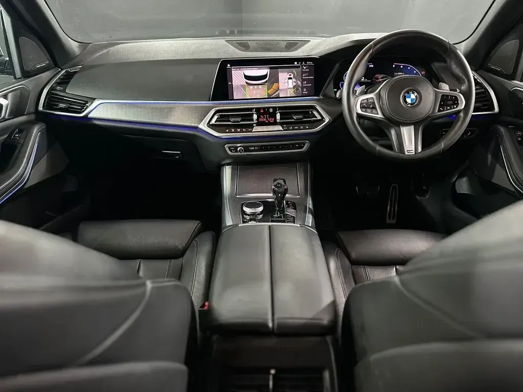 Used BMW X5 M Sport 265 HP (194 kW) 2019 White SUV