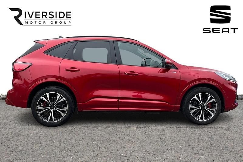 Used Ford Kuga ST-Line X 225 HP (165 kW) 2022 Lucid red exclusive SUV