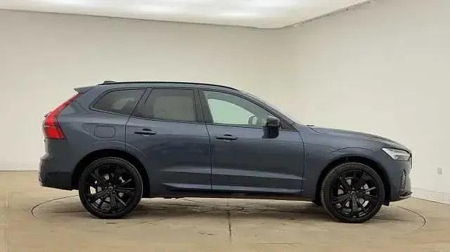 Used Volvo XC60 Plus 247 HP (181 kW) 2026 SUV