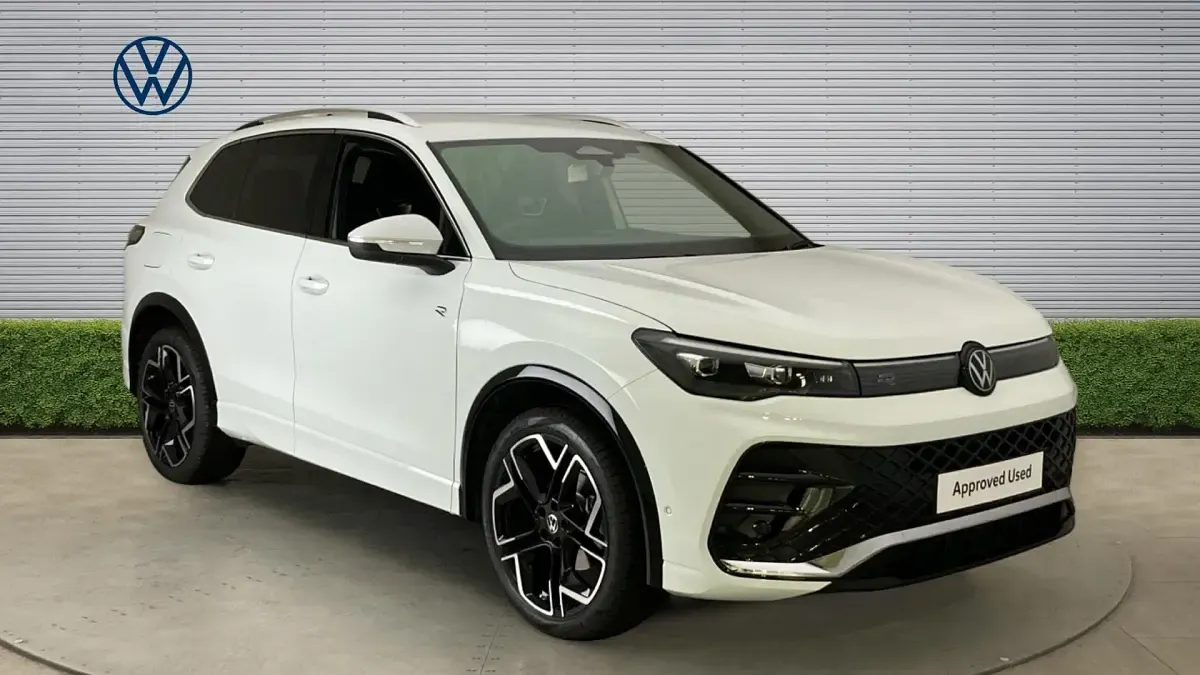 Used VW Tiguan R-line 150 HP (110 kW) 2025 SUV