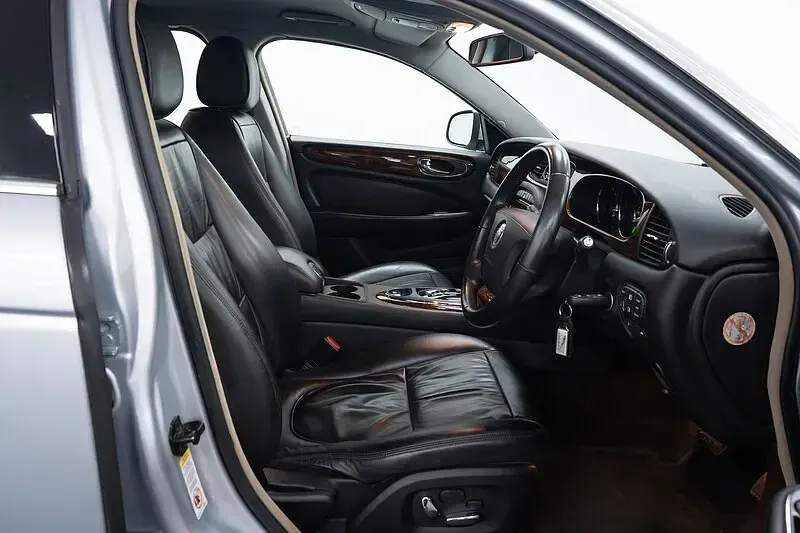Used Jaguar XJ Sovereign 2007 Silver Sedan