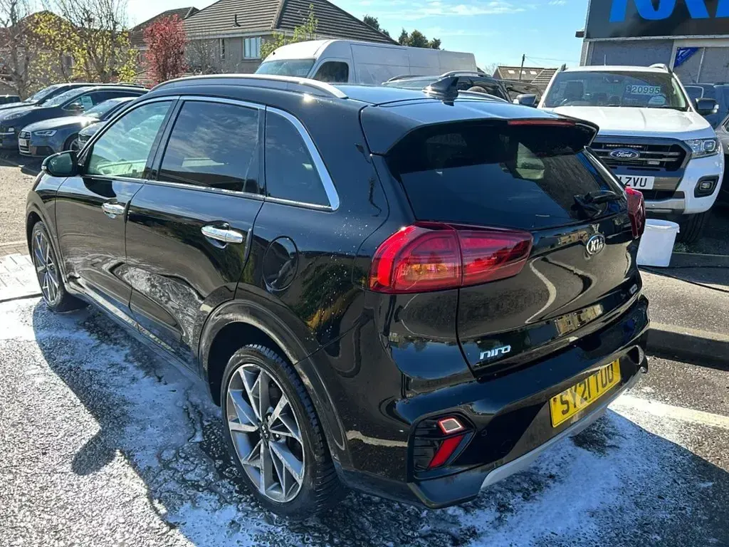 Used Kia Niro 139 HP (102 kW) 2021 Black SUV