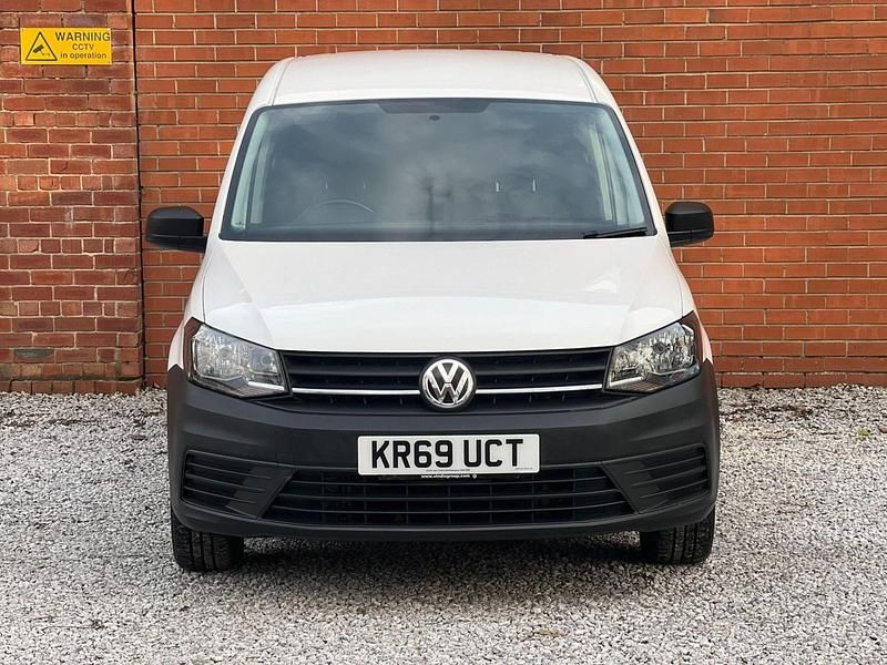 Used VW Caddy Maxi Startline 102 HP (75 kW) 2019 White MPV