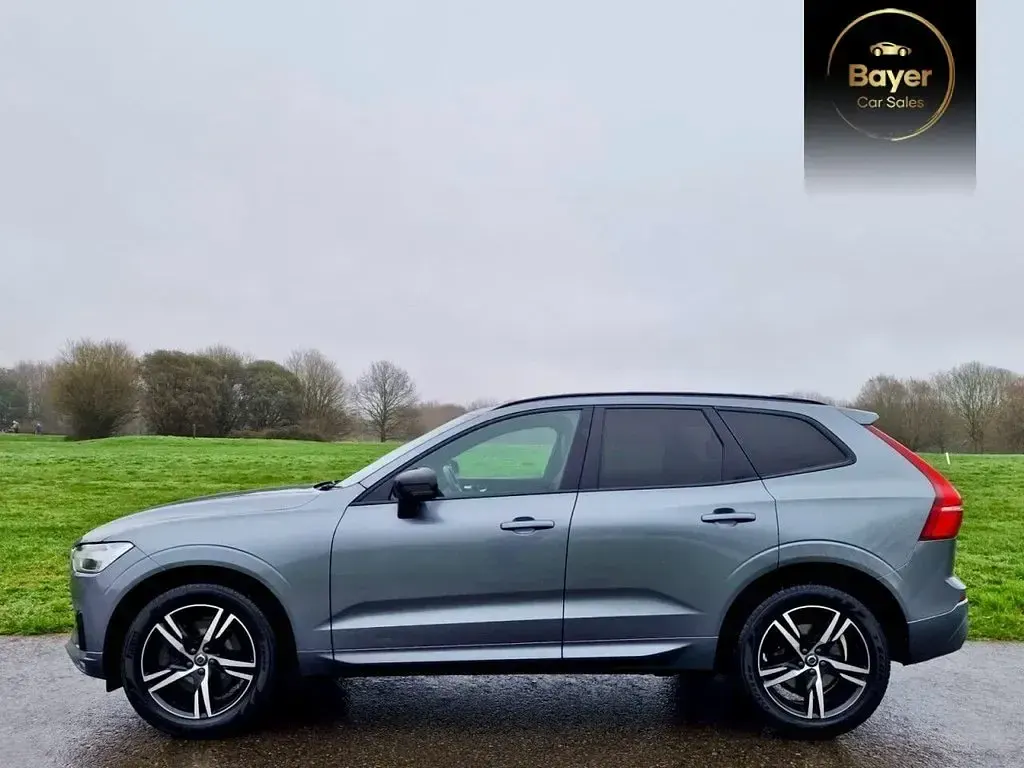 Used Volvo XC60 R-Design 190 HP (139 kW) 2020 Grey SUV