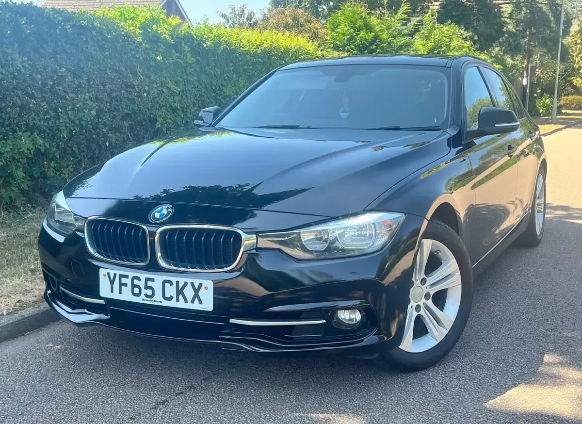Used BMW 320 Sport Line 184 HP (135 kW) 2015 Black Sedan