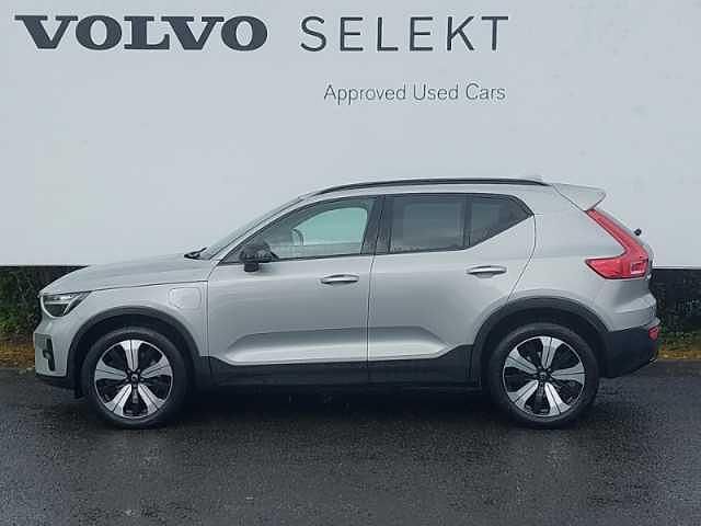 Used Volvo XC40 Ultimate 262 HP (192 kW) 2023 Silver SUV