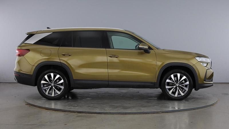 Used Skoda Kodiaq SE L 193 HP (141 kW) 2025 Bronx gold metallic SUV
