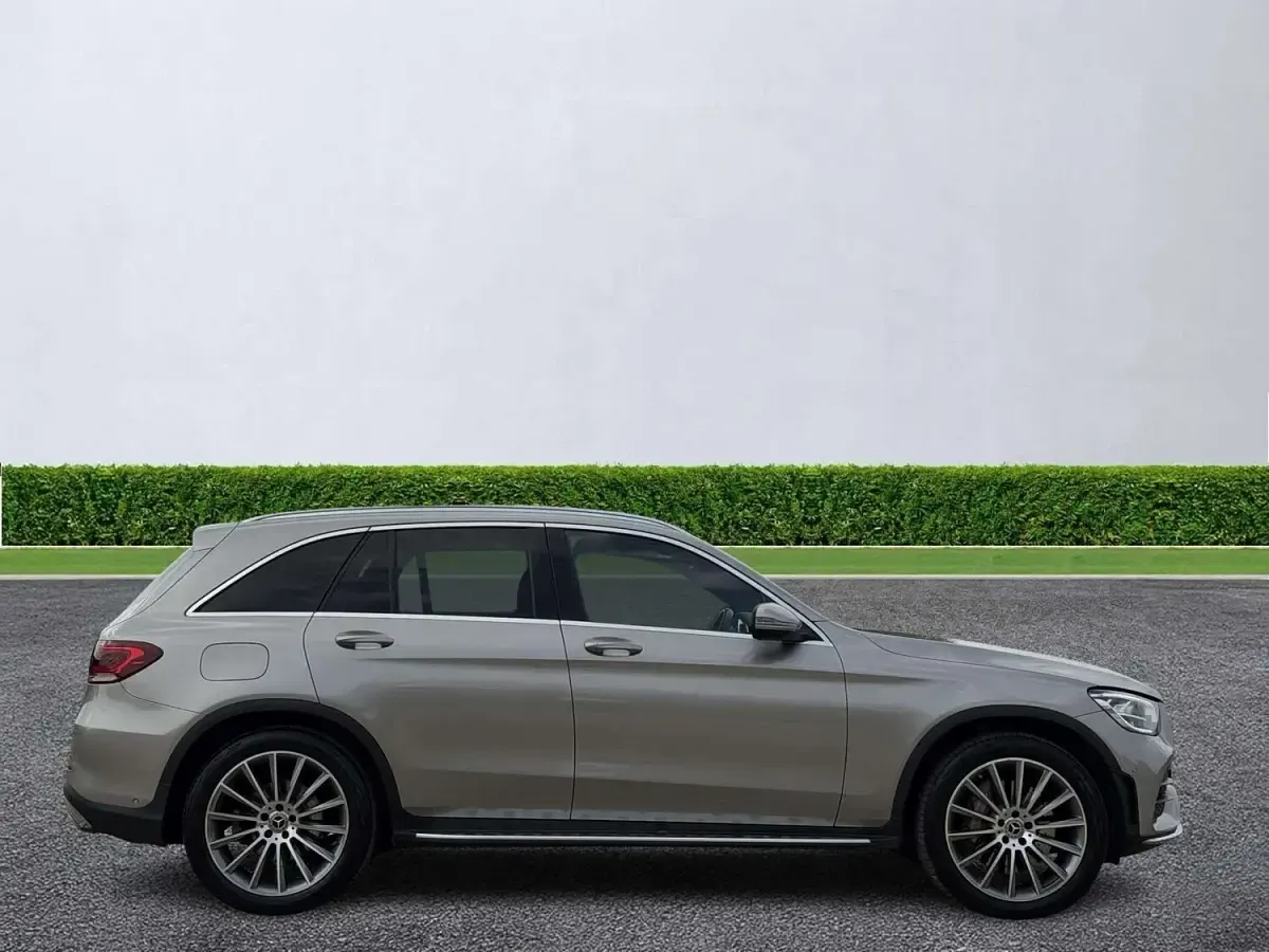 Used Mercedes GLC300 AMG Line Premium 2022 Silver SUV