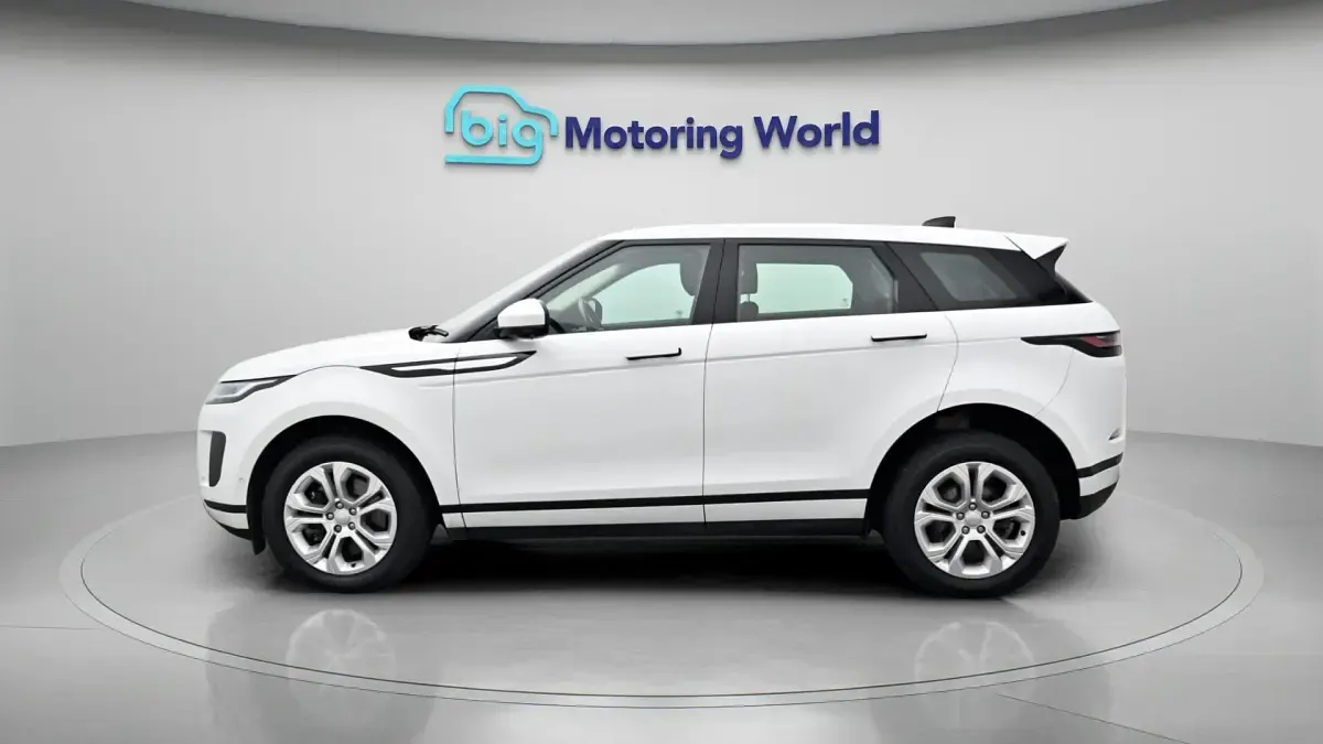 Używany Land Rover Range Rover evoque S 161 KM (118 kW) 2021 Biały SUV