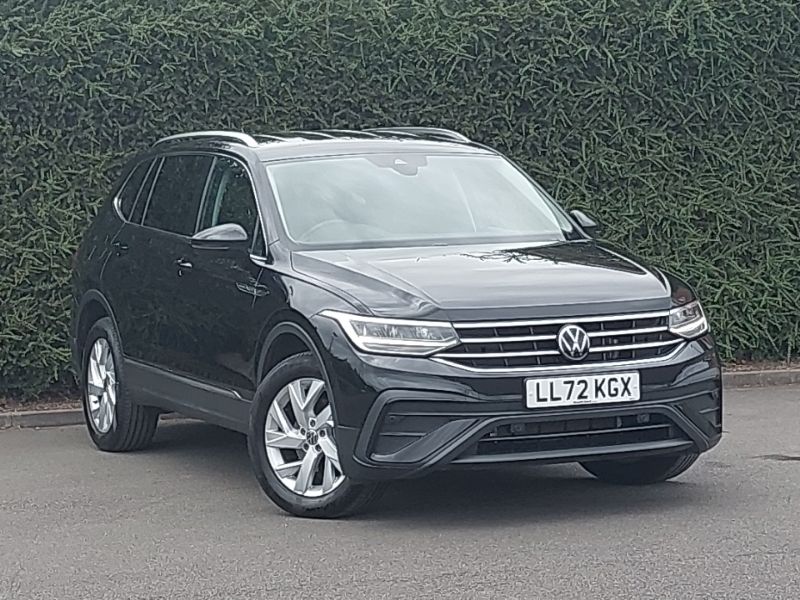 Black Used 2022 VW Tiguan Allspace Life SUV | £27,498 (Fair price) - Image 1/4