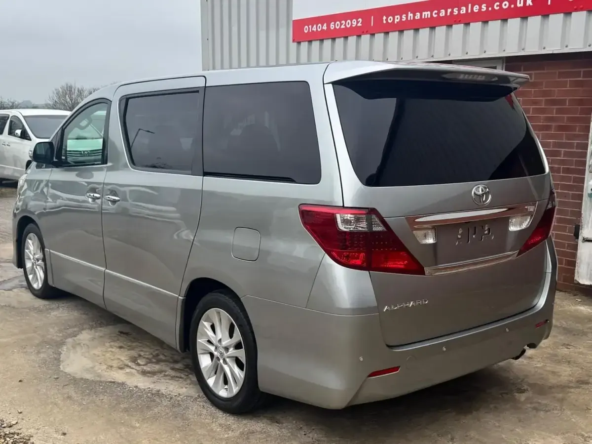 Usado Toyota Alphard 2008 Cinzento Monovolume