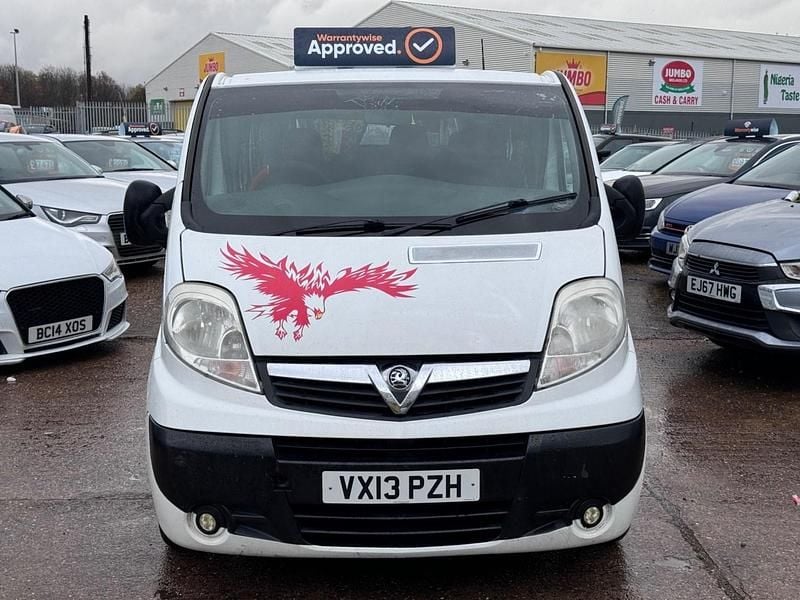 Used Vauxhall Vivaro 115 HP (84 kW) 2013 White MPV