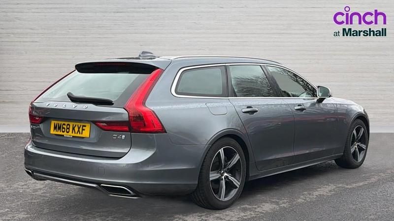 Used Volvo V90 R-Design 190 HP (139 kW) 2018 Grey Estate