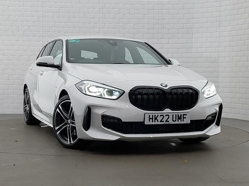 Used BMW 118 M Sport 136 HP (100 kW) 2022 White Hatchback