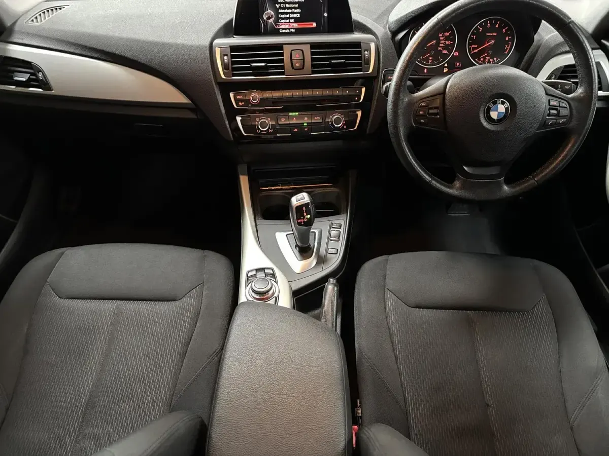 Used BMW 118 Comfort Edition 136 HP (100 kW) 2016 Black Hatchback
