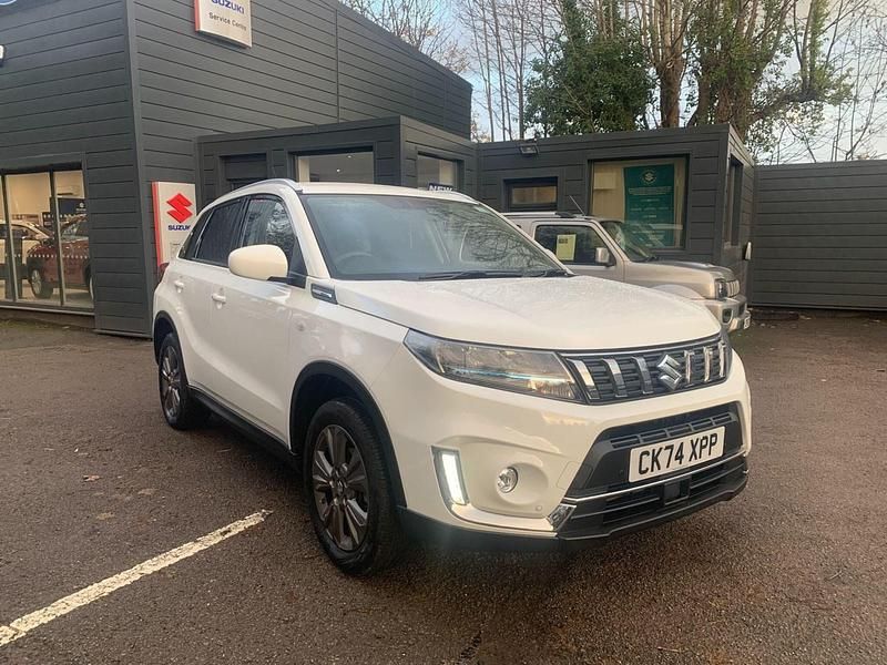 Used Suzuki Vitara SZ-T 2025 White Hatchback