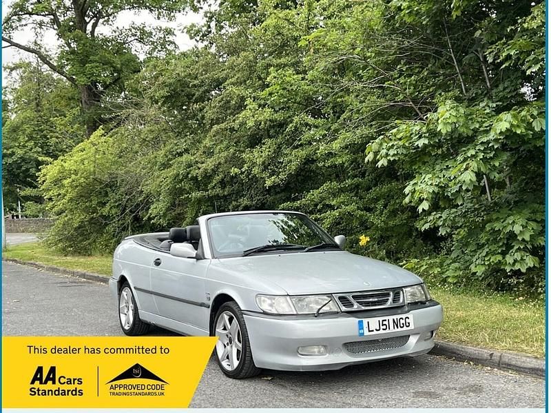 Silver Used 2001 Saab 9-3 Cabriolet Cabriolet | £1,989 (Good price) - Image 1/4