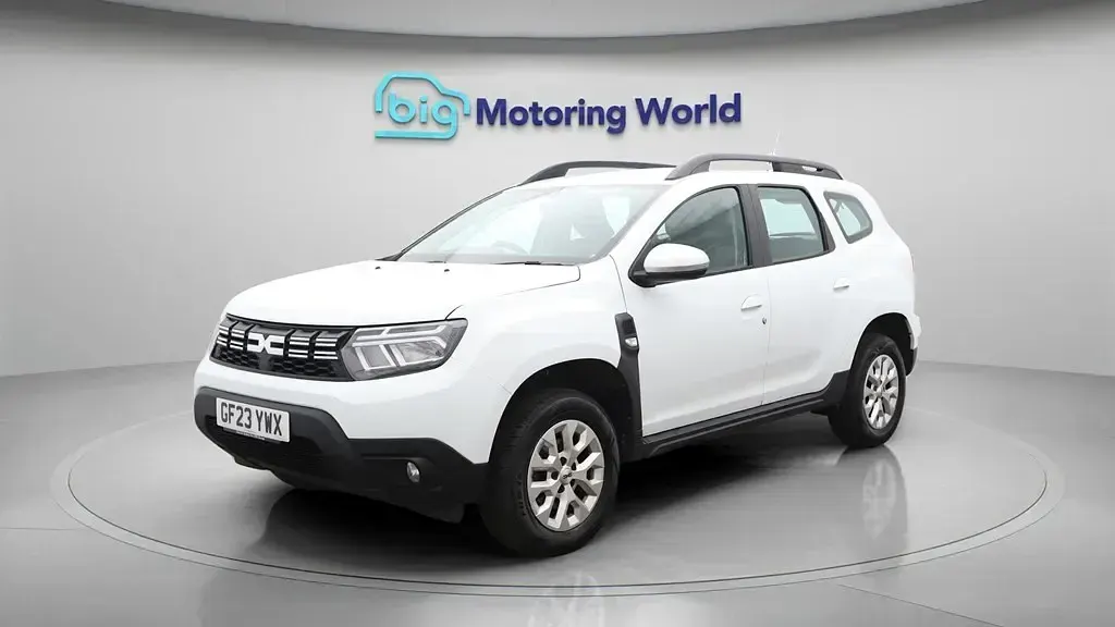 Begagnad Dacia Duster Expression 90 HK (66 kW) 2023 Vit SUV
