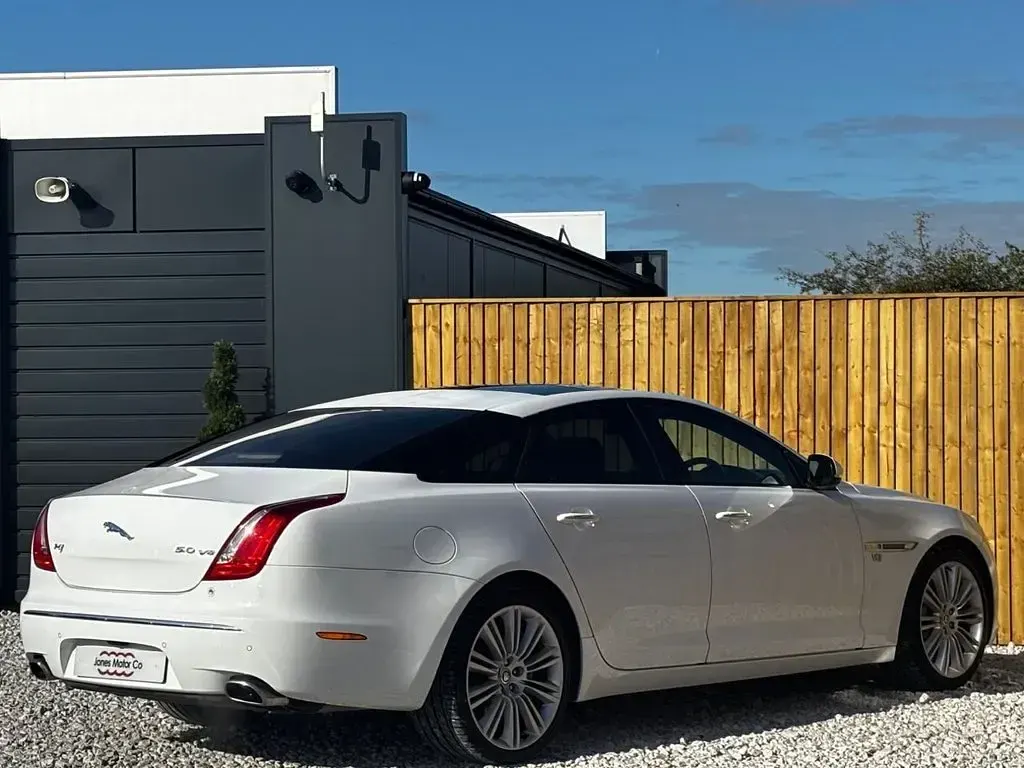 Used Jaguar XJ Portfolio 2012 White Sedan