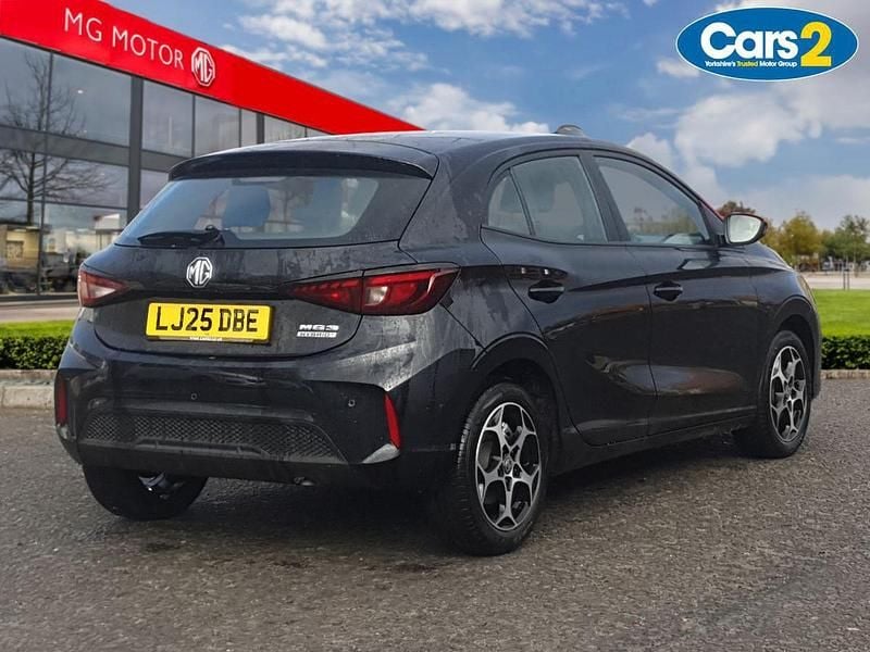 Usado MG MG3 Trophy 194 CV (142 kW) 2025 Negro Utilitario