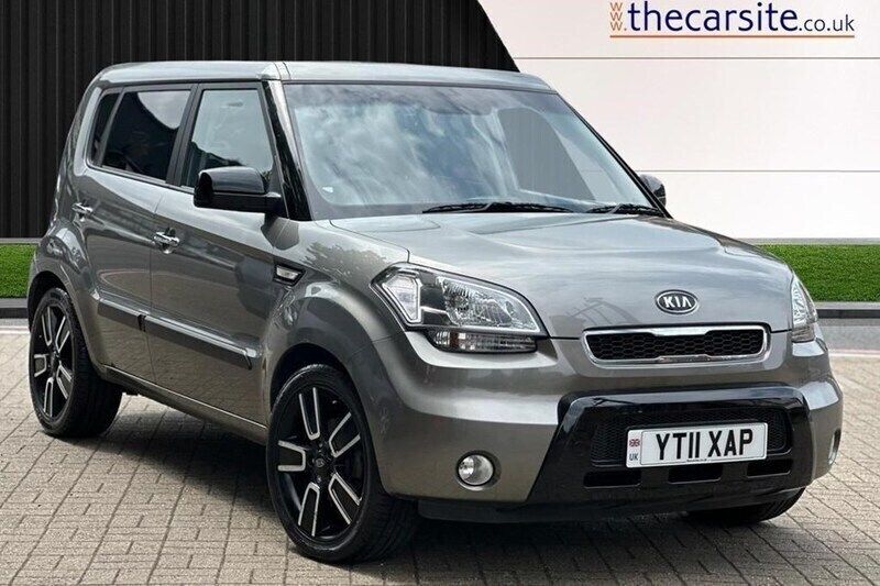 Silver Used 2011 Kia Soul 2 SUV | £6,895 (A bit pricey) - Image 1/1