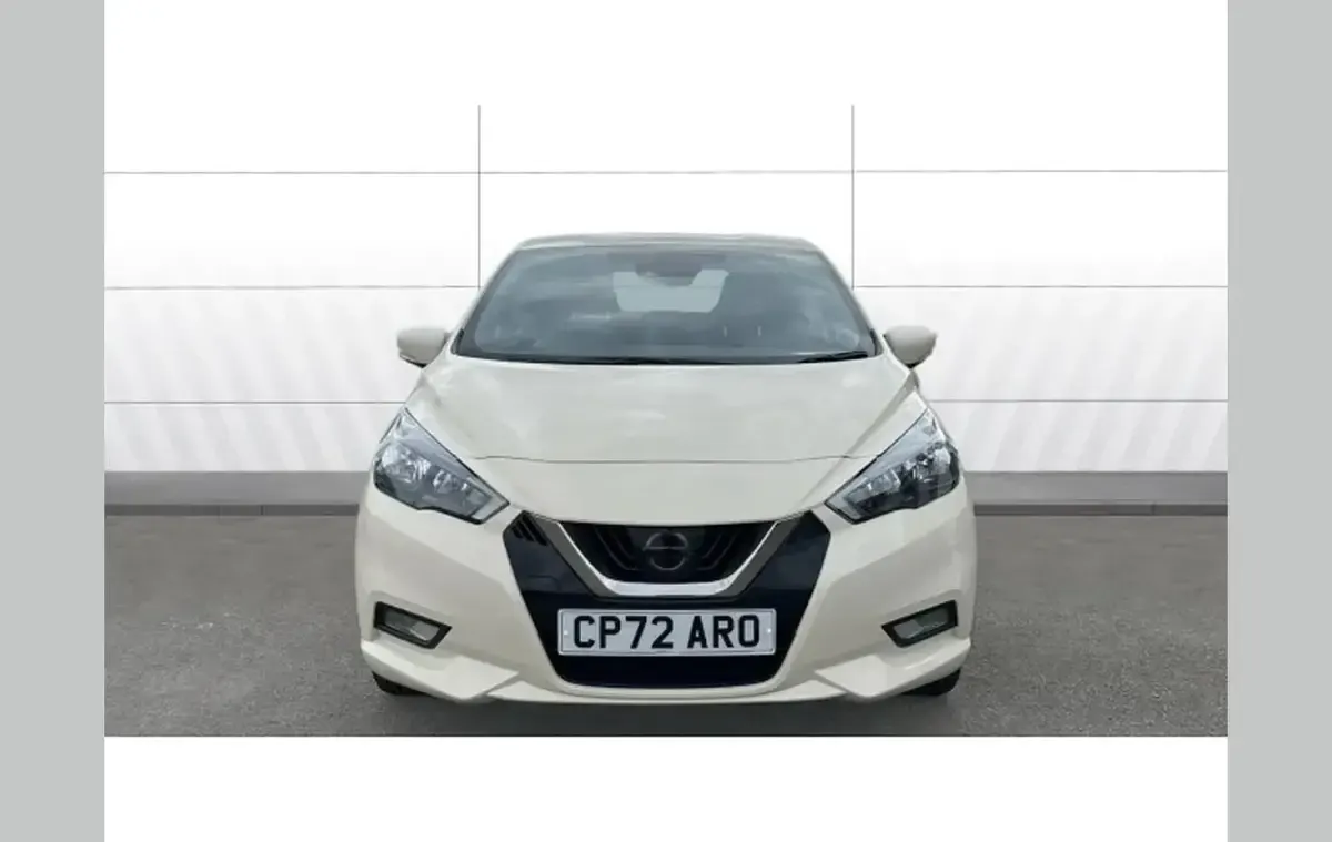 Usado Nissan Micra Acenta 92 CV (67 kW) 2022 Blanco Utilitario