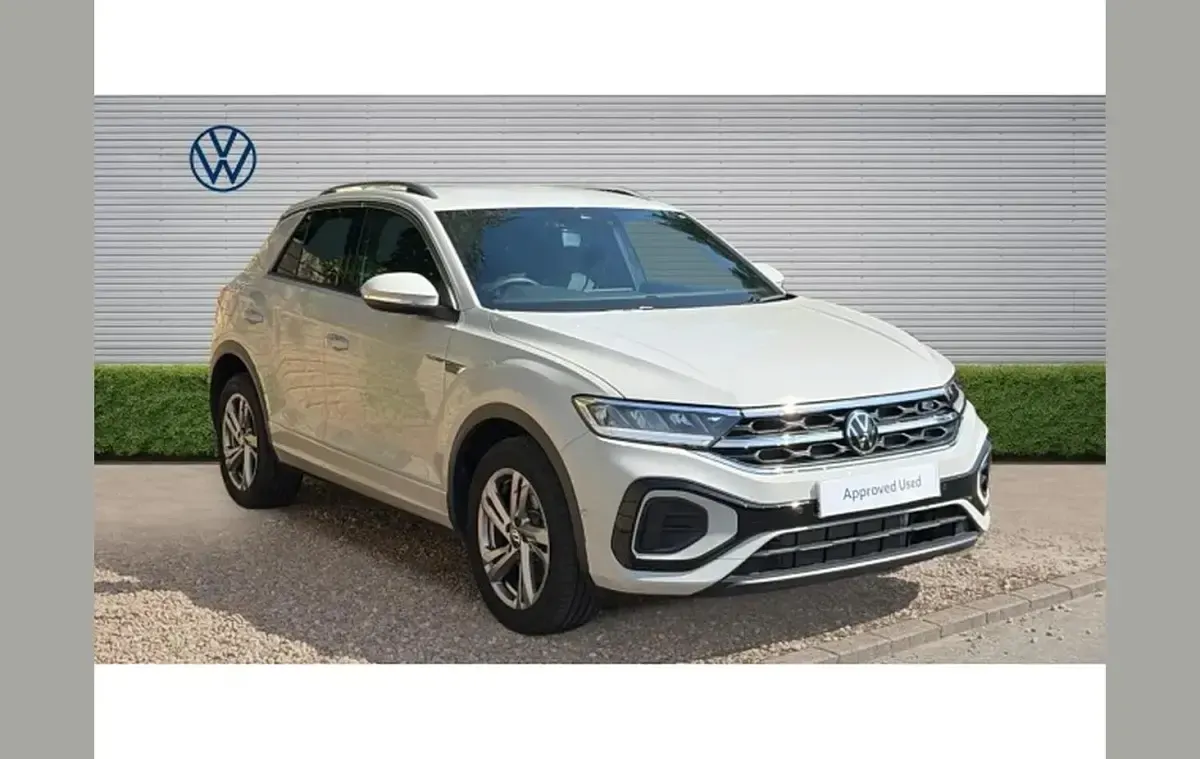 Used VW T-Roc R-line 150 HP (110 kW) 2025 SUV