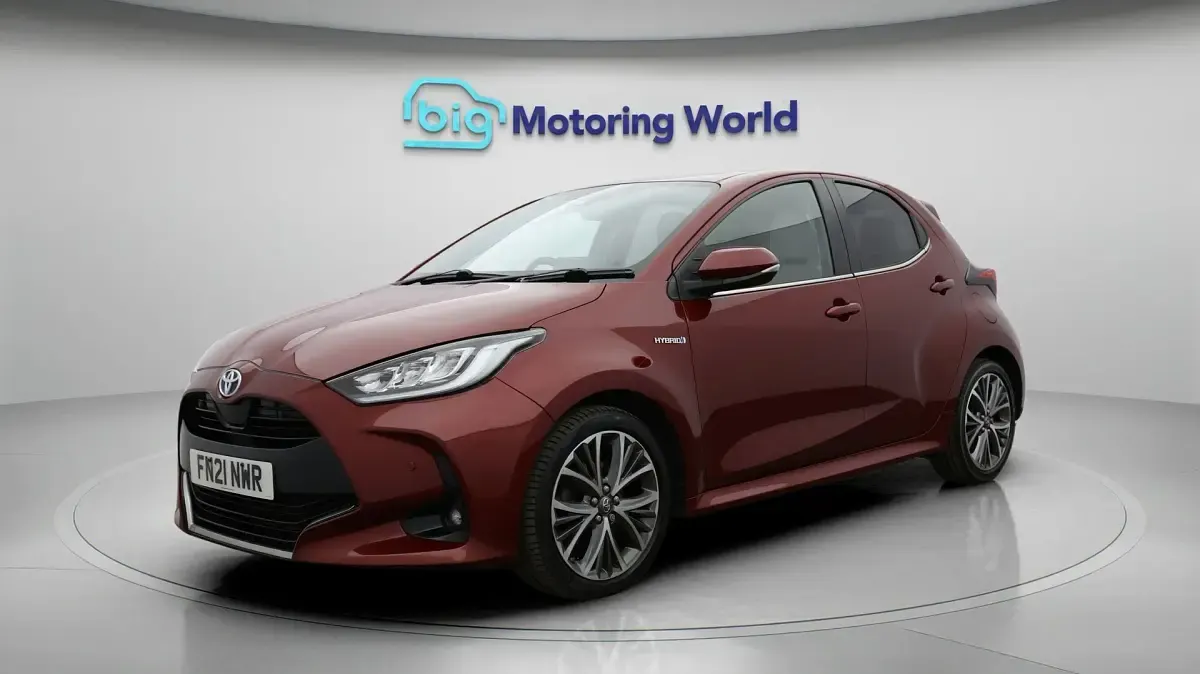 Used Toyota Yaris 116 HP (85 kW) 2021 Red Hatchback