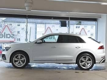 Used Audi Q8 Comfort 286 HP (210 kW) 2020 White SUV