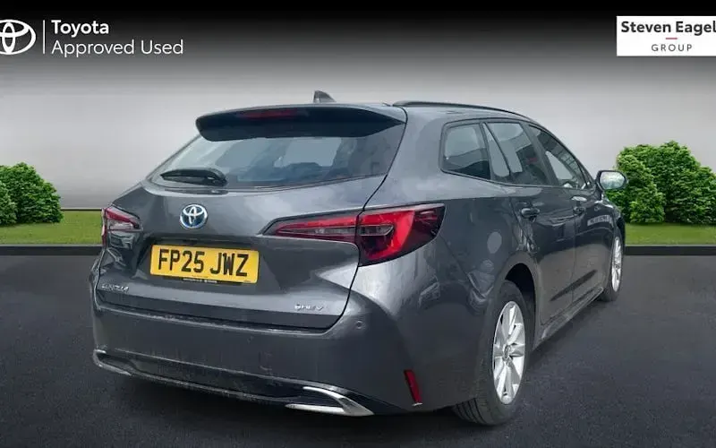 Used Toyota Corolla 140 HP (102 kW) 2026 Estate