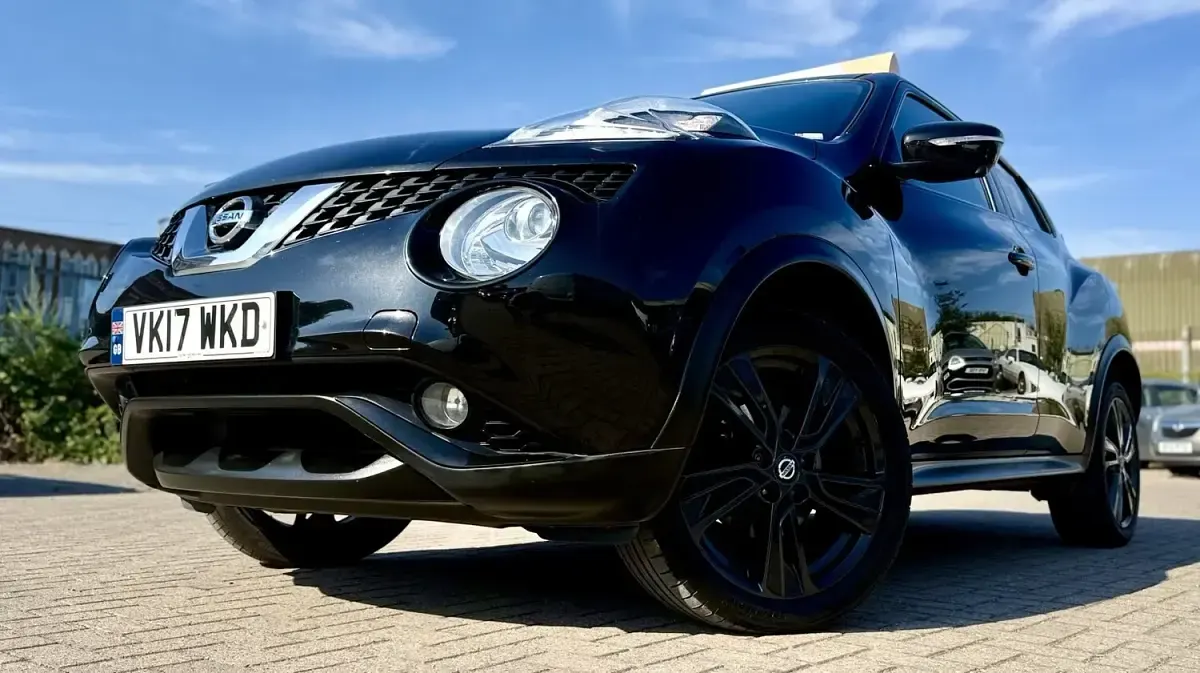 Used Nissan Juke Tekna 115 HP (84 kW) 2017 Black SUV
